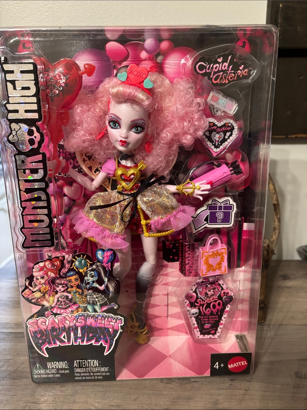 NIB MATTEL Monster High Scary Birthday Sweet Cupid Asteria Fashion Doll